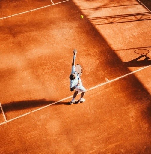 Man playing tennis